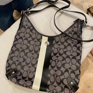 Coach Classic shoulder/crossbody bag